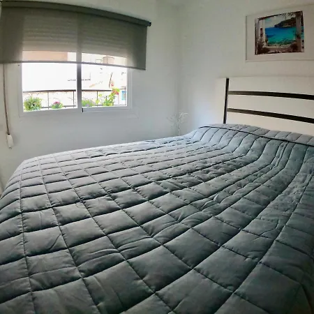 Cozy In The Center Of Old Town Apartment