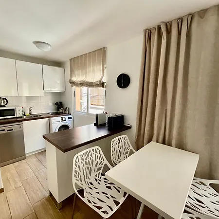 Apartment Cozy In The Center Of Old Town Benidorm